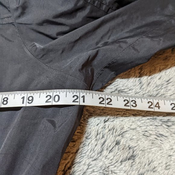 The North Face Black Long Windbreaker Rain Jacket Hood Size Large - Picture 8 of 10